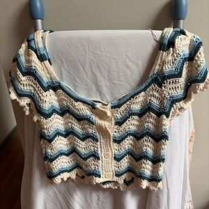 Crochet Zigzag Button Front Crop Top - Cream & Blue Zara